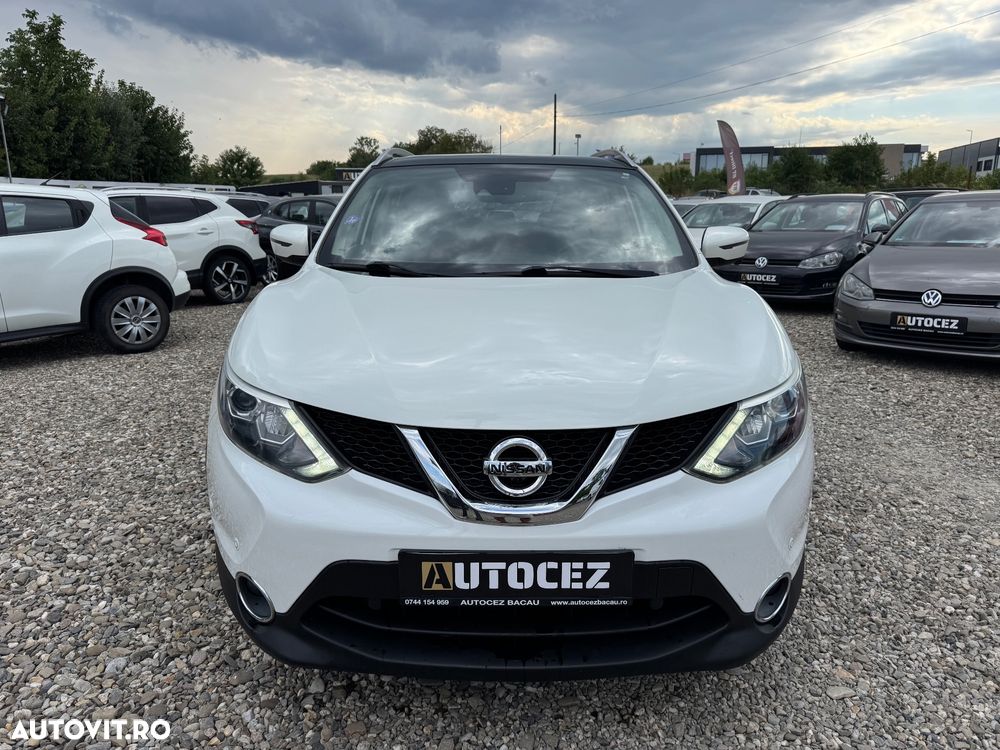 Nissan Qashqai 1.6 DIG-T TEKNA+ - 3