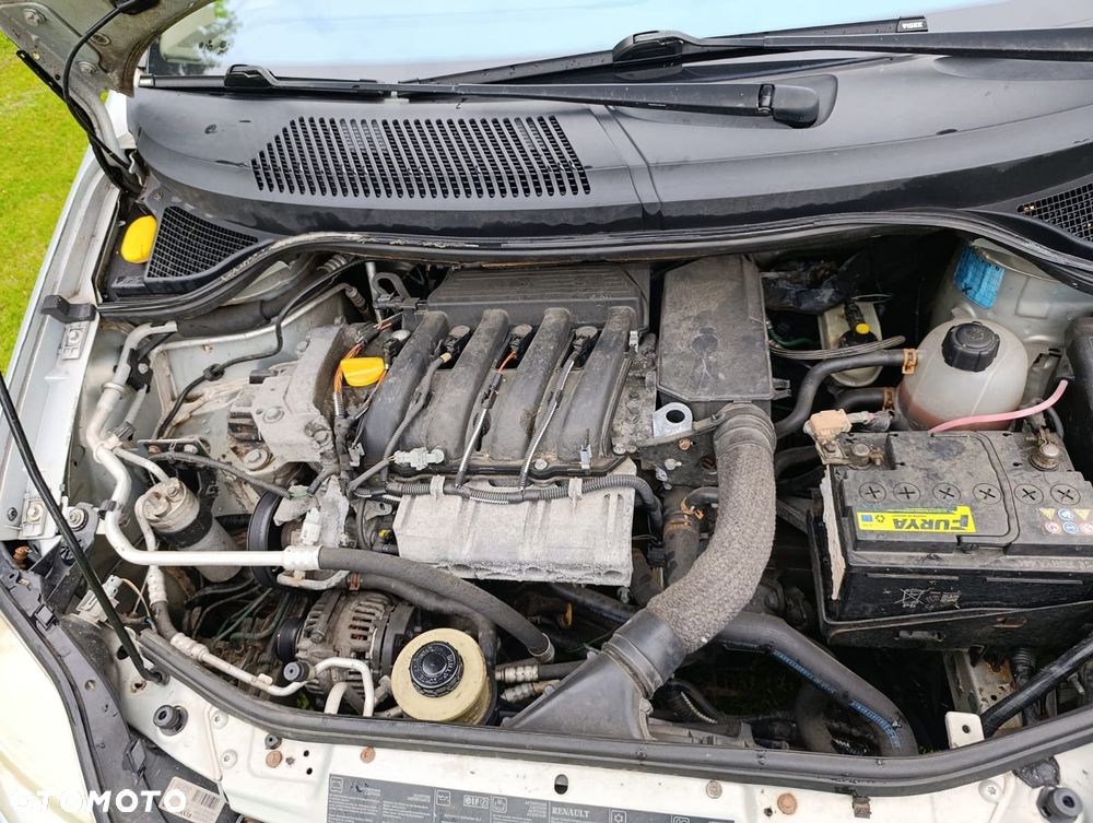 Renault Scenic - 2