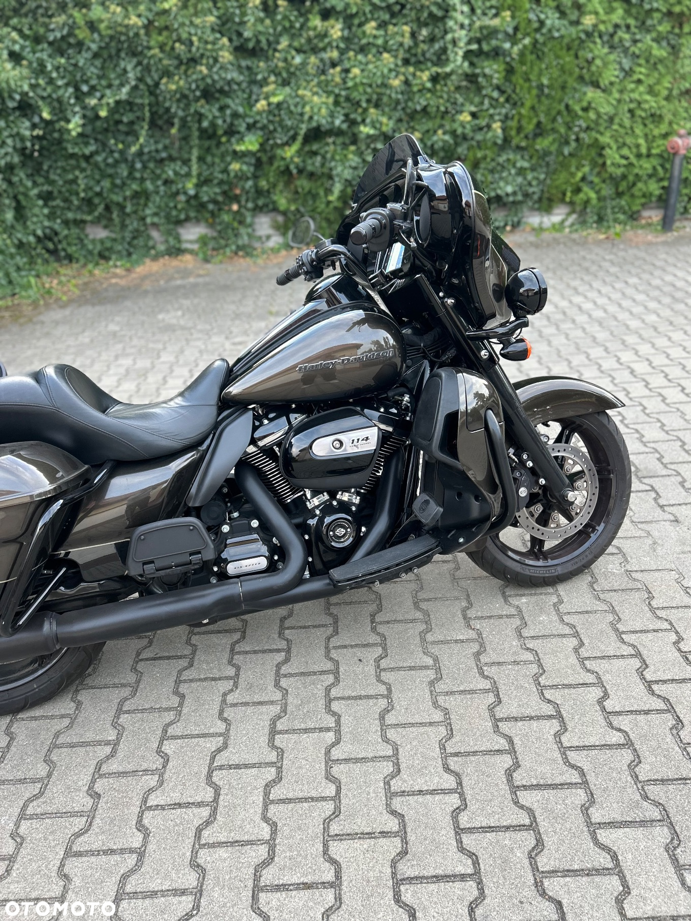 Harley-Davidson Touring Electra Glide - 13