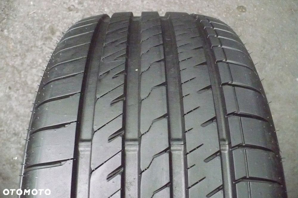 SUMITOMO HTR Z5 245/45R19 7,2mm 2021