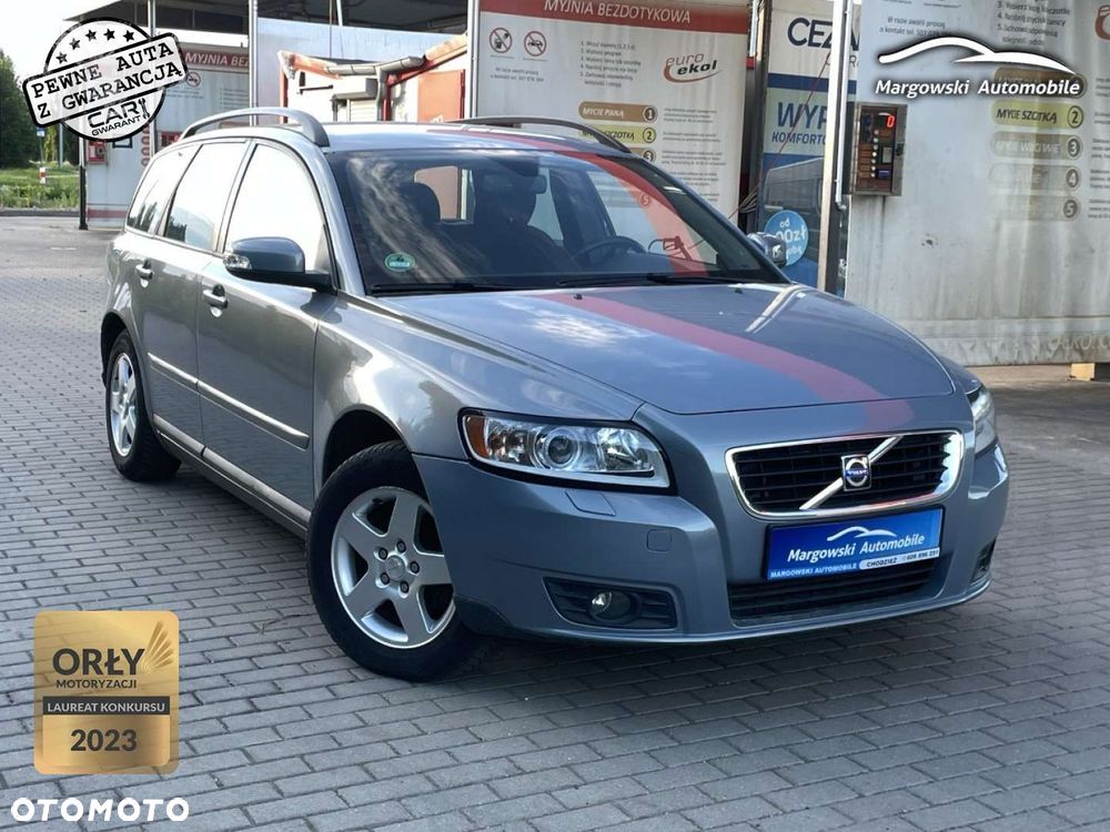 Volvo V50 - 1