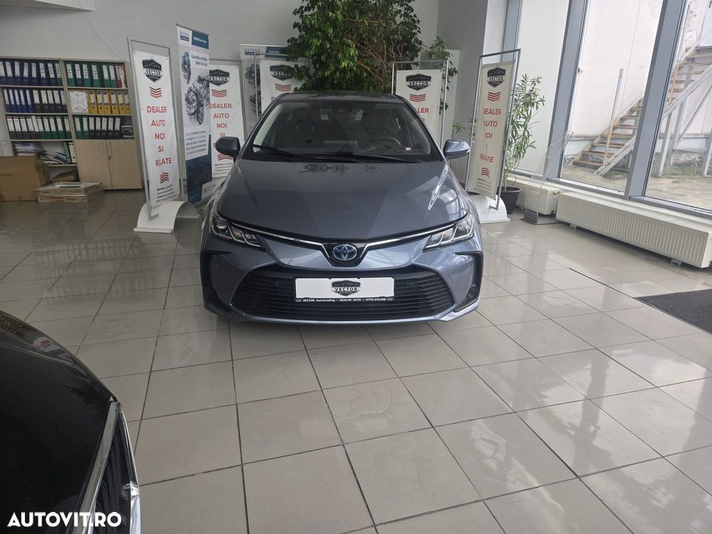 Toyota Corolla 1.8 HSD Business - 2