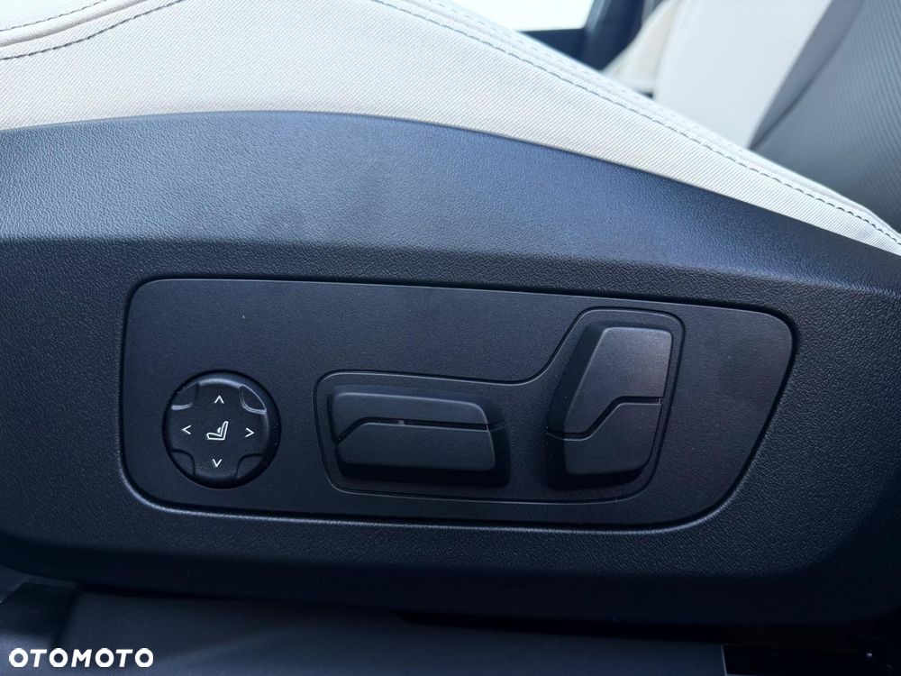 BMW X1 xDrive23i mHEV M Sport - 20