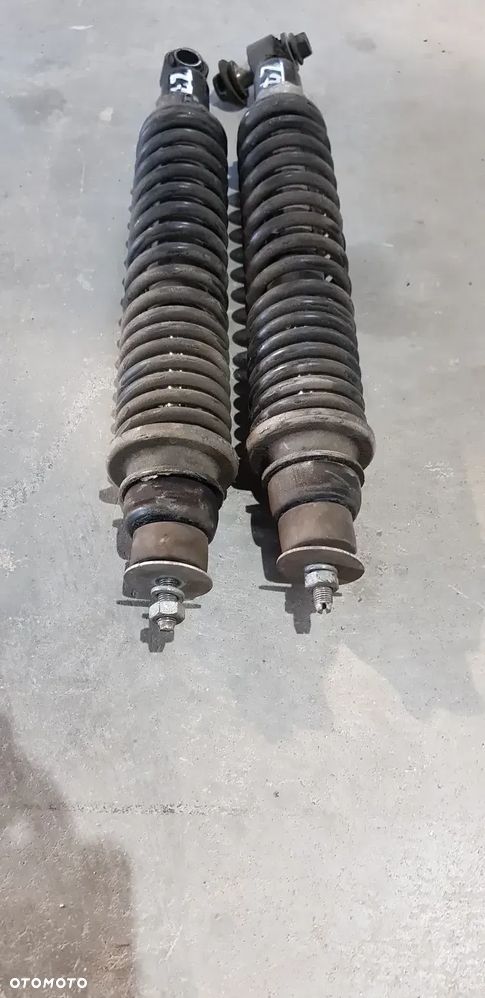 Piaggio Vespa GTS 125 Amortyzator Tylny Tył Komplet - 2
