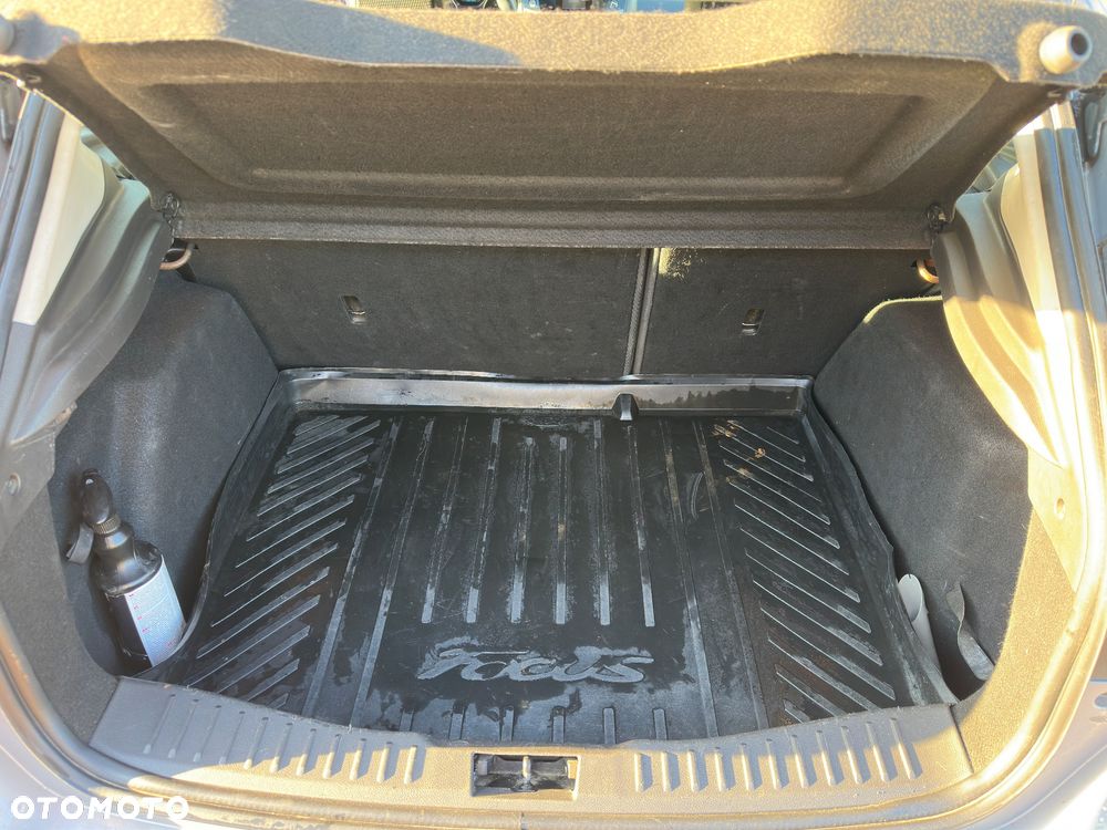 Ford Focus 1.6 TDCi Titanium - 11