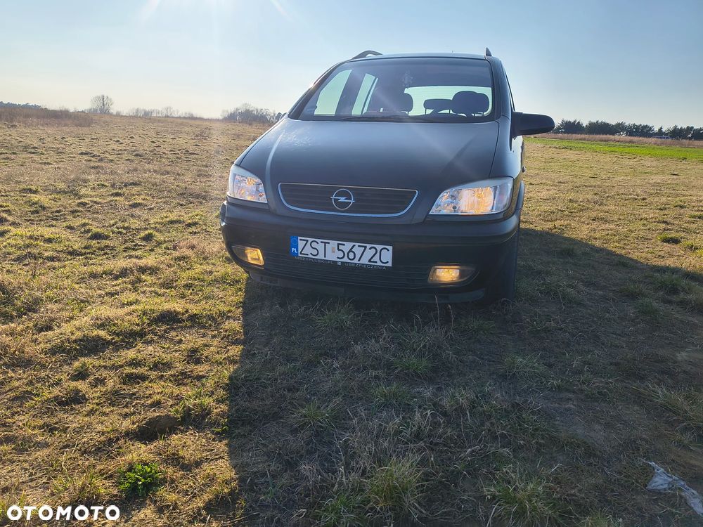 Opel Zafira 1.6 - 2