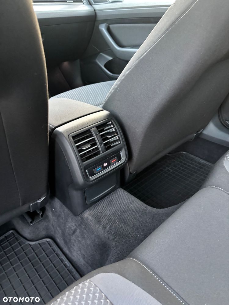 Volkswagen Passat ver-1-4-tsi-bmt-trendline - 8