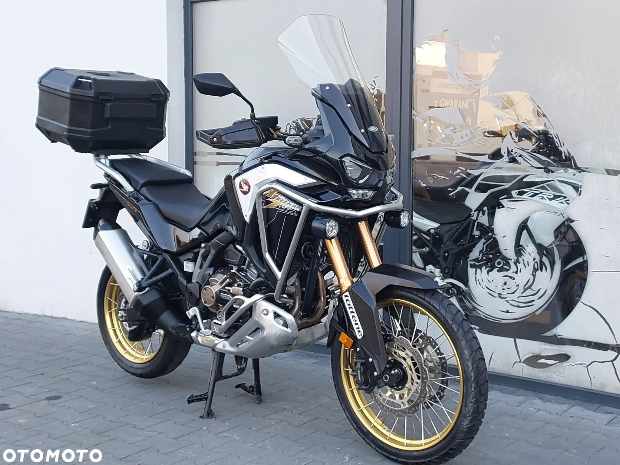 Honda CRF - 18