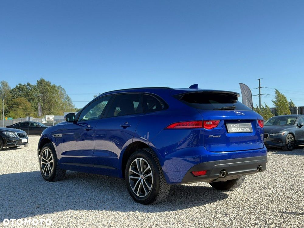 Jaguar F-Pace - 6