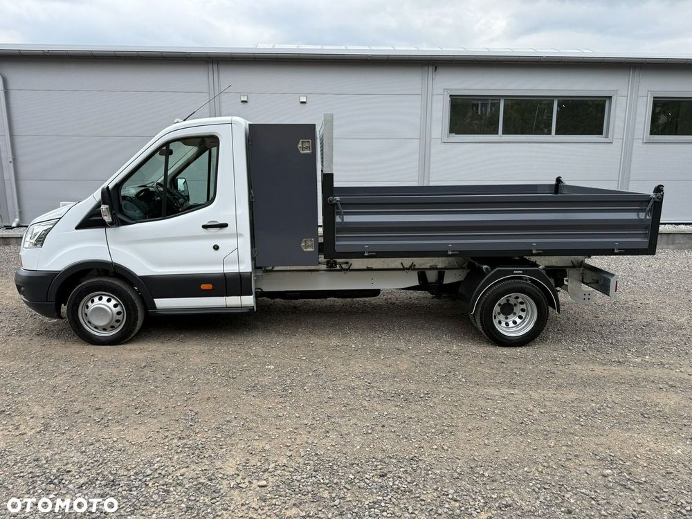 Ford Transit - 17
