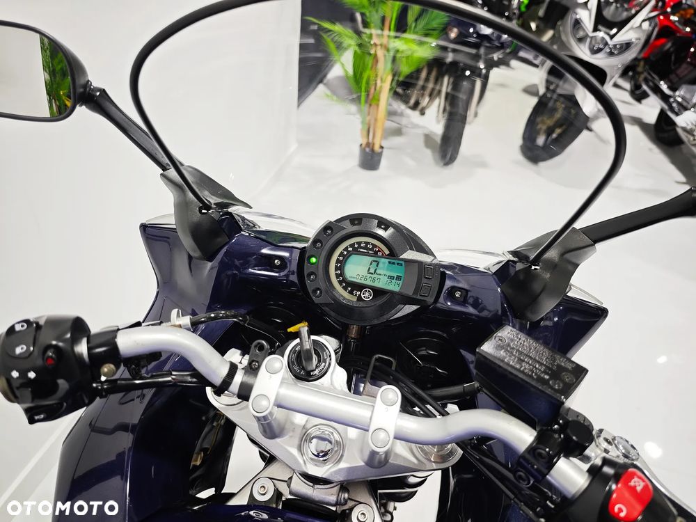 Yamaha FZ - 5