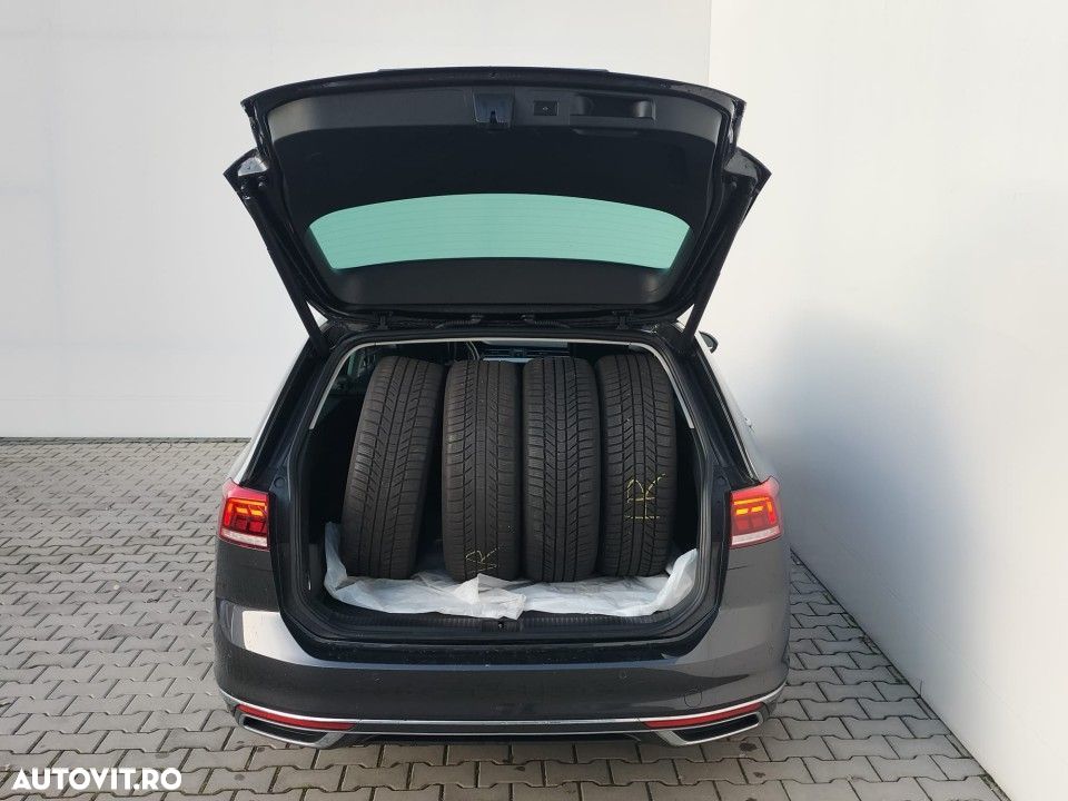 Volkswagen Passat - 6