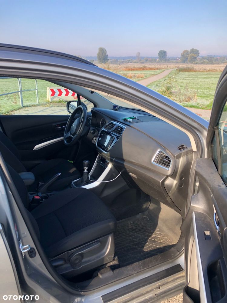 Suzuki SX4 S-Cross 1.4 SHVS Comfort Plus - 7
