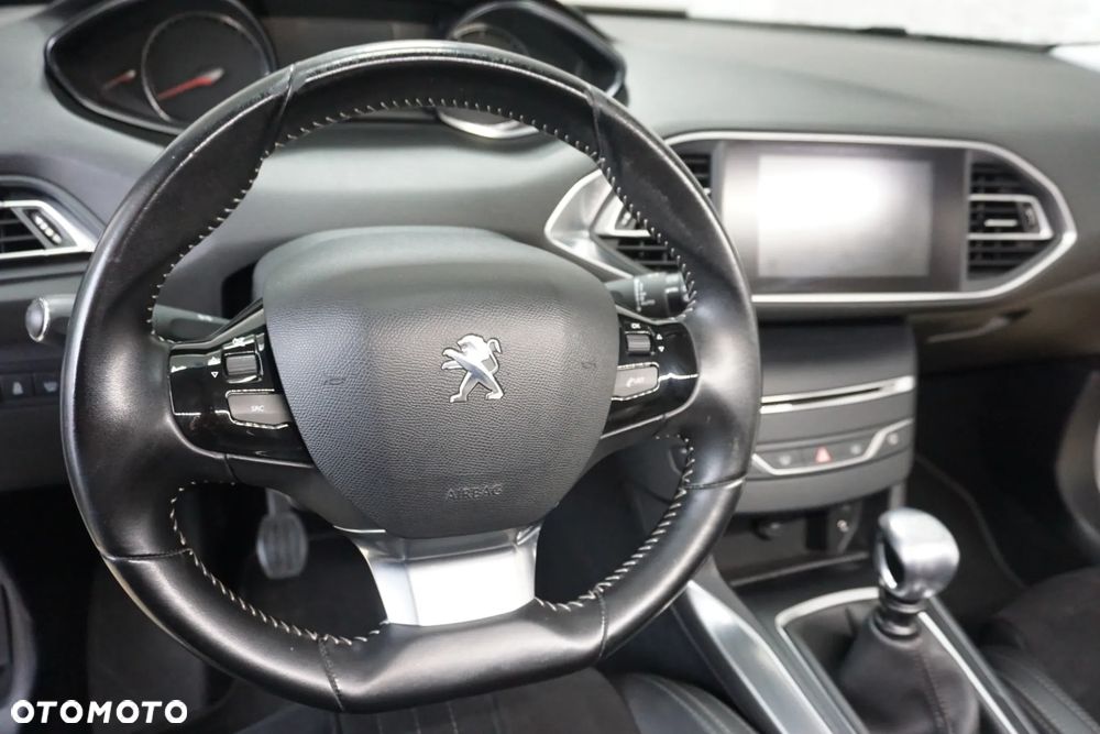 Peugeot 308 BlueHDi FAP 120 Stop&Start Style - 24