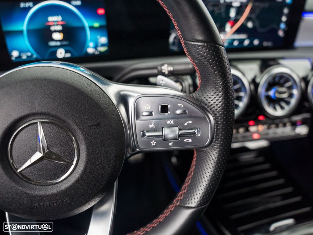 Mercedes-Benz A 250 e AMG Line - 20
