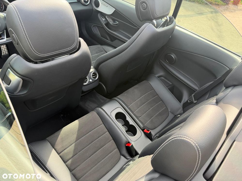 Mercedes-Benz Klasa C 200 9G-TRONIC AMG Line - 27