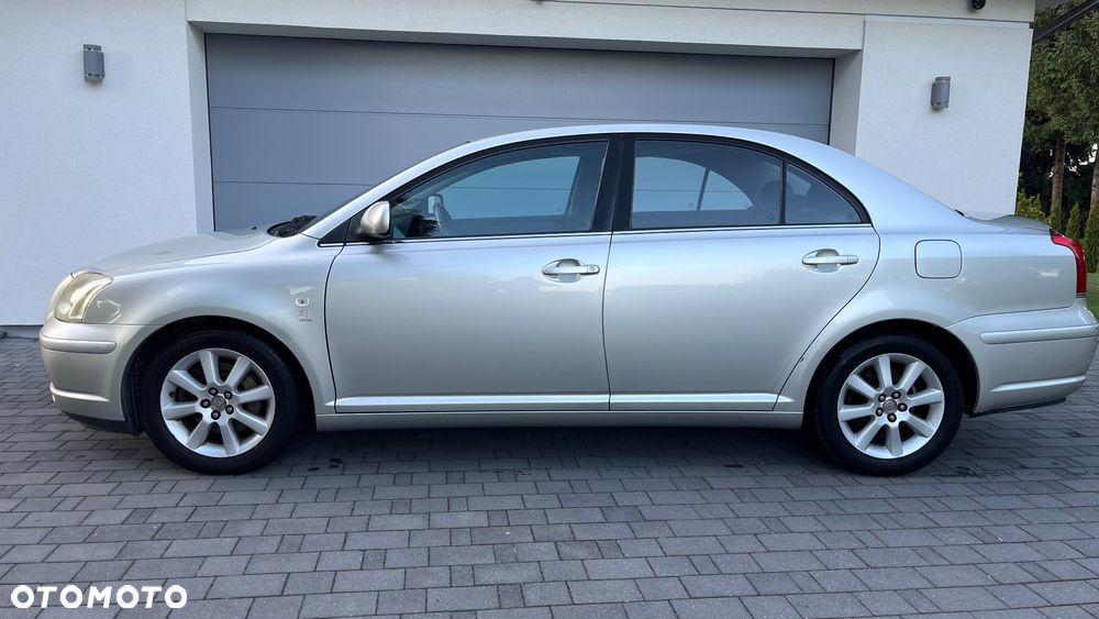 Toyota Avensis 2.0 VVT-i Sol - 6