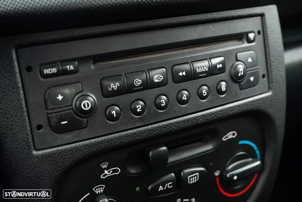 Peugeot 206+ 1.1 Urban - 17