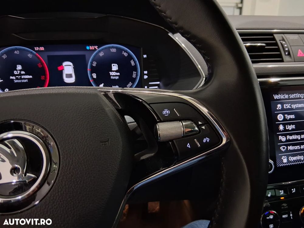 Skoda Superb 2.0 TDI DSG Ambition - 18