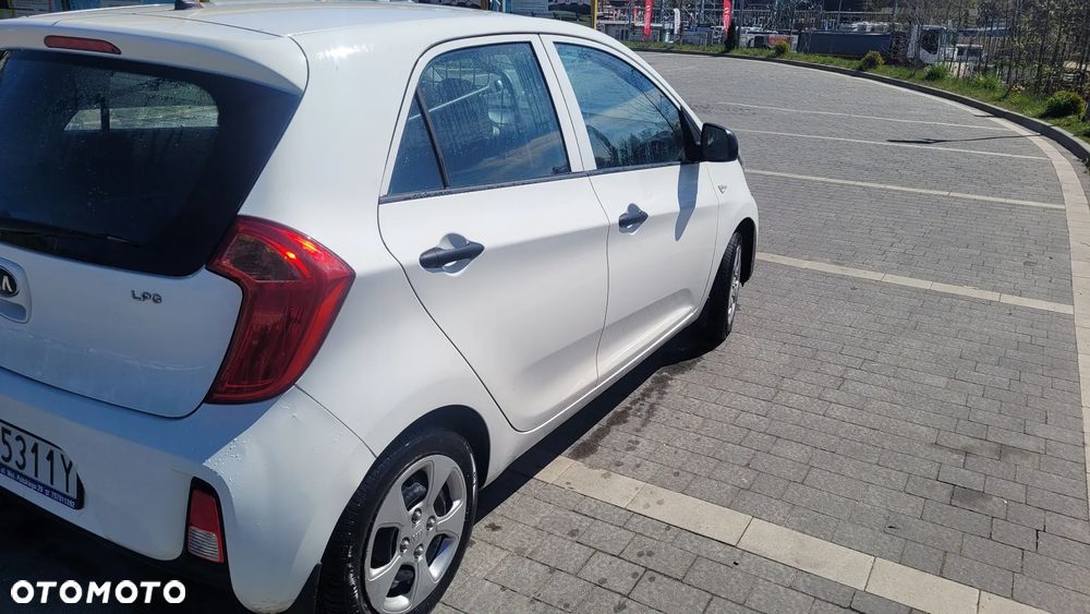 Kia Picanto - 2