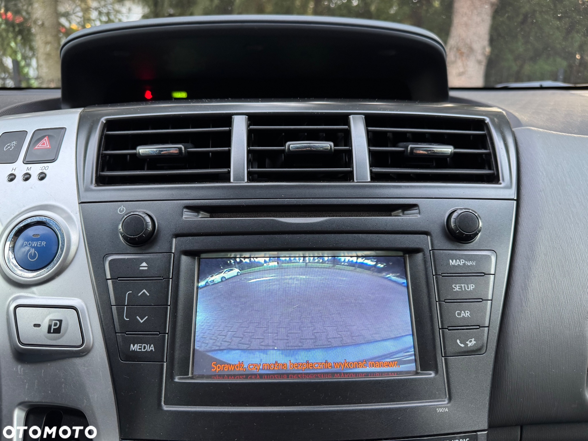 Toyota Prius+ (Hybrid) Comfort - 15