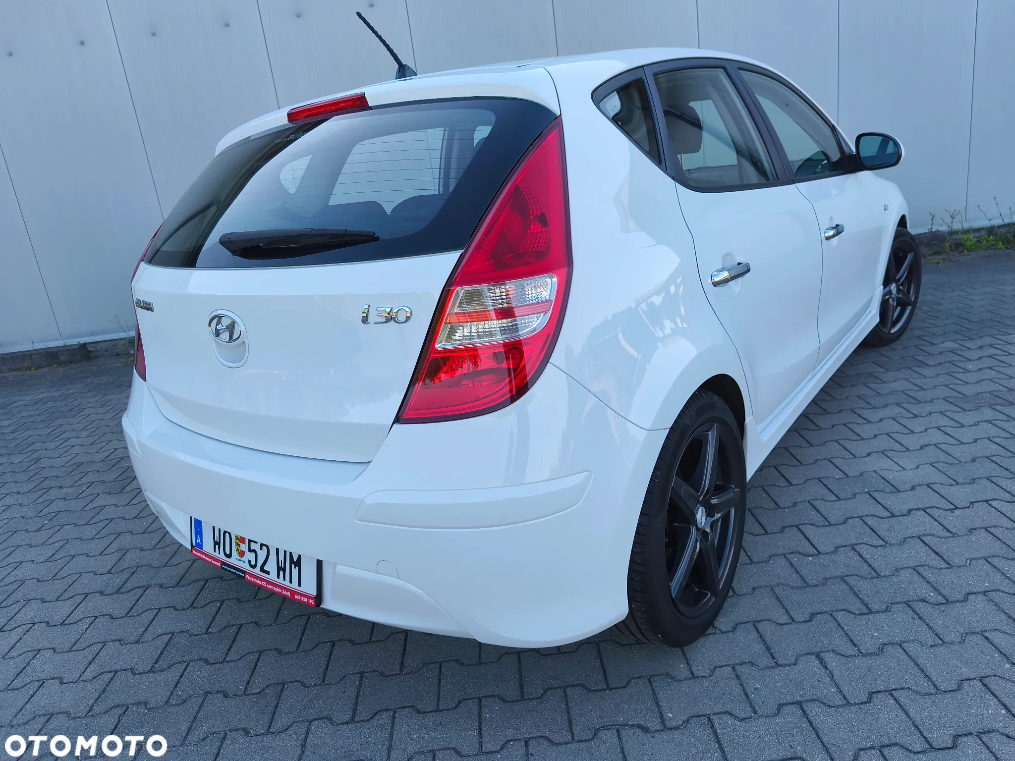 Hyundai i30 1.4 Comfort EU5 - 7