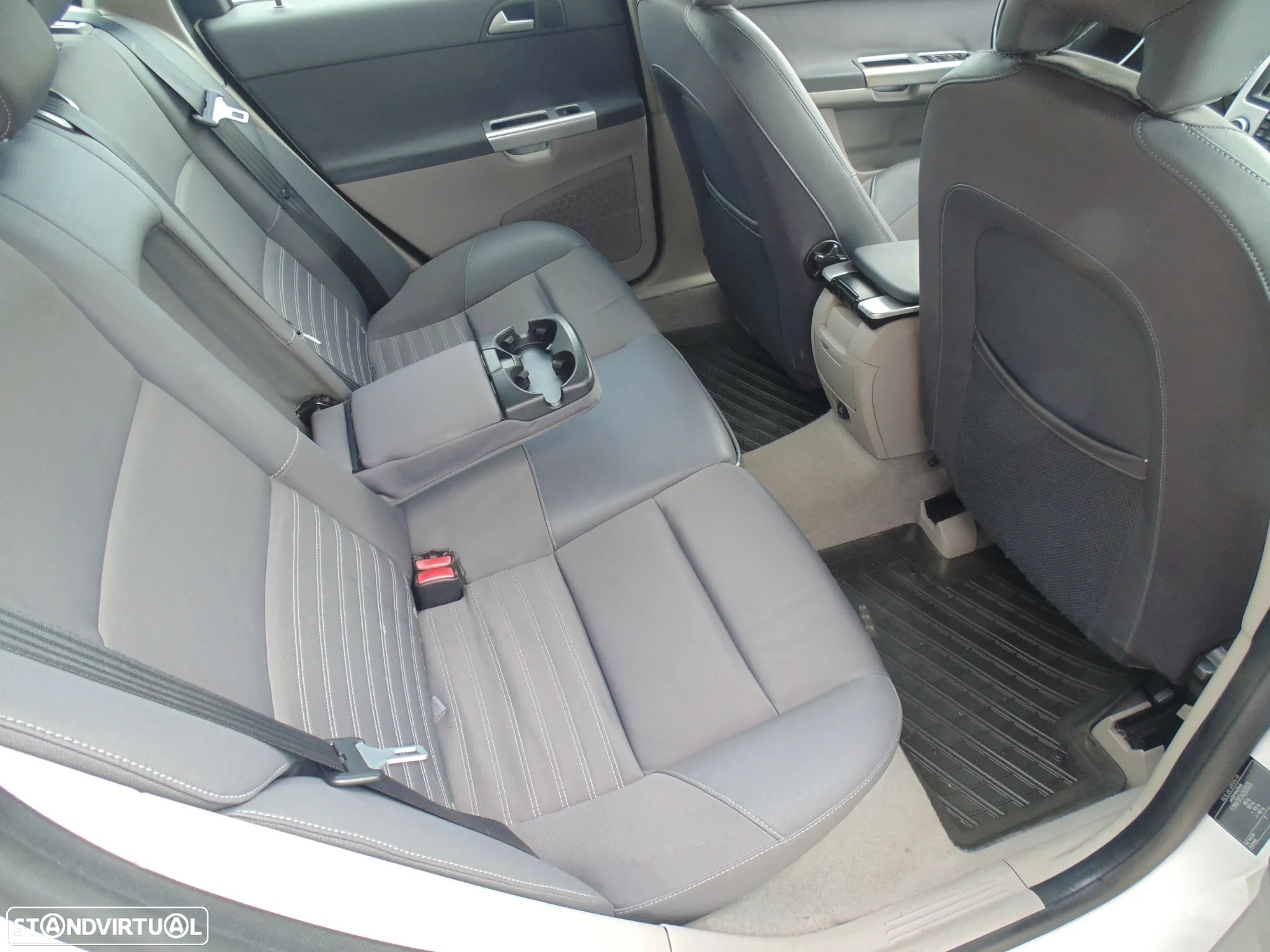 Volvo V50 1.6 D Drive Momentum Start/Stop - 15
