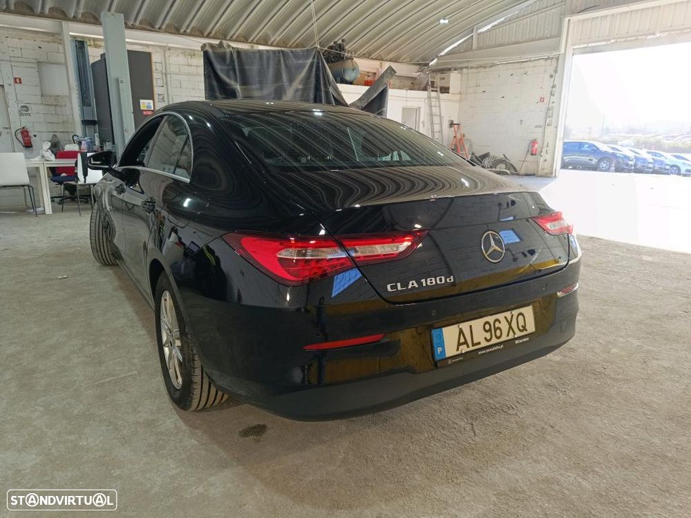 Mercedes-Benz CLA 180 d Style Aut. - 2