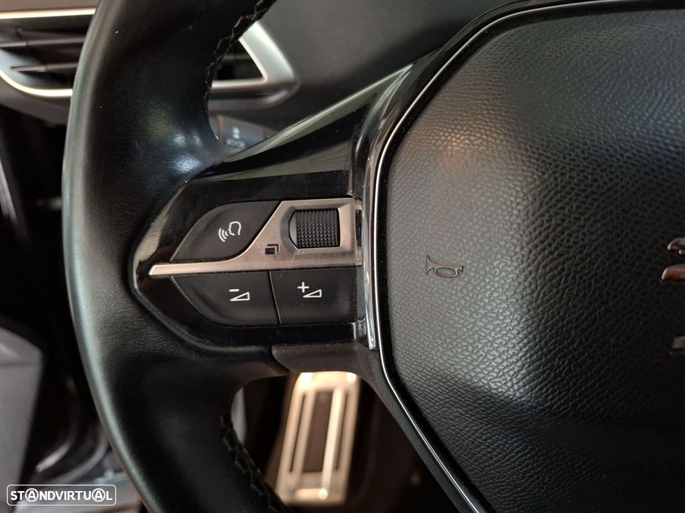 Peugeot 3008 1.6 BlueHDi Allure - 16