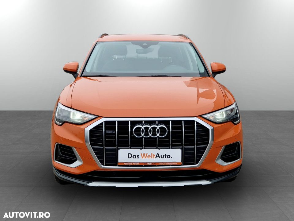 Audi Q3 2.0 40 TFSI S tronic quattro Advanced - 4