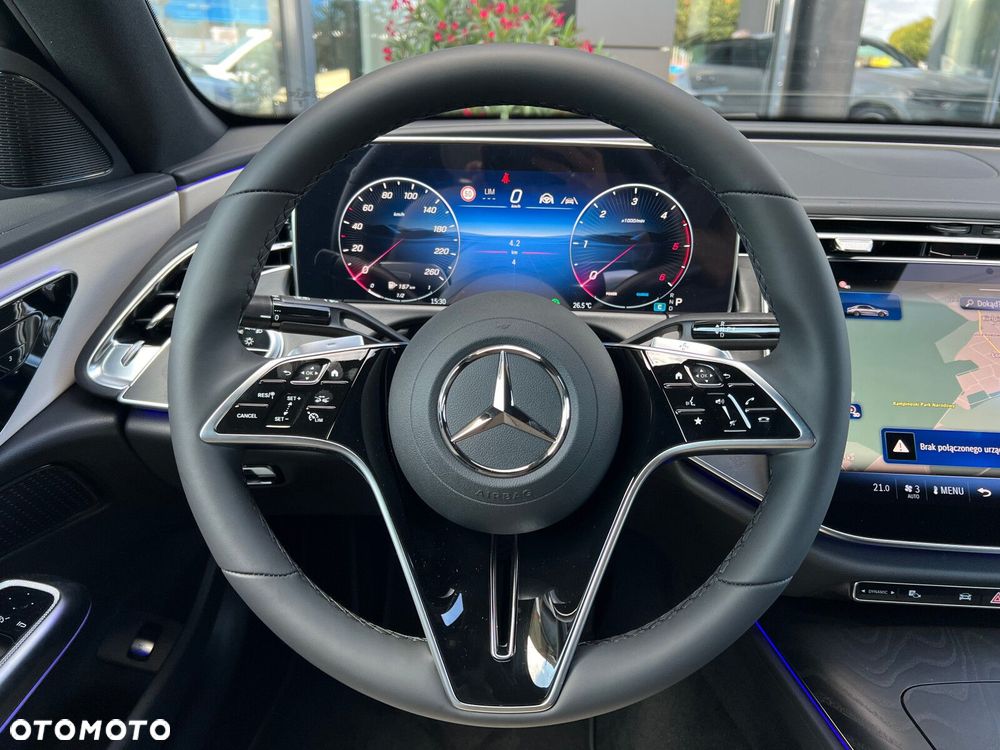 Mercedes-Benz Klasa E - 14