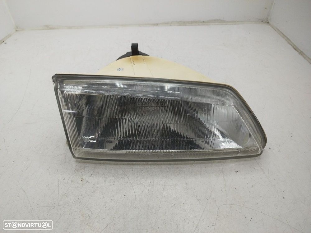 Farol/ Otica Dianteiro Dto Peugeot 106 Ii (1A_, 1C_) - 1