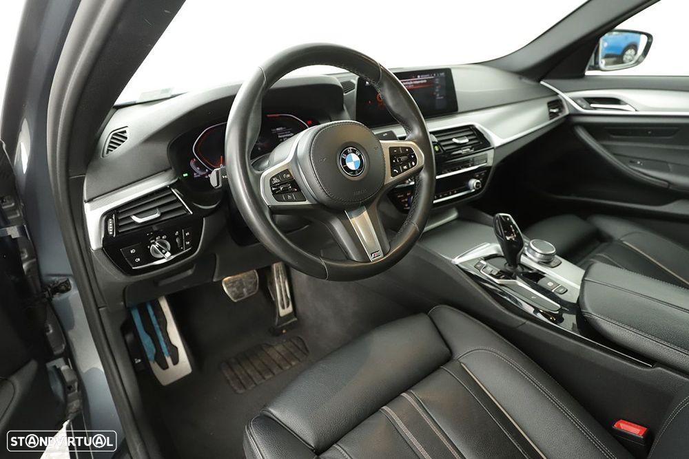 BMW 520 d Pack M Auto - 11
