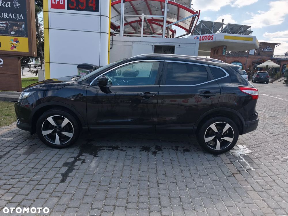 Nissan Qashqai 1.6 DCi N-Connecta EU6 - 9
