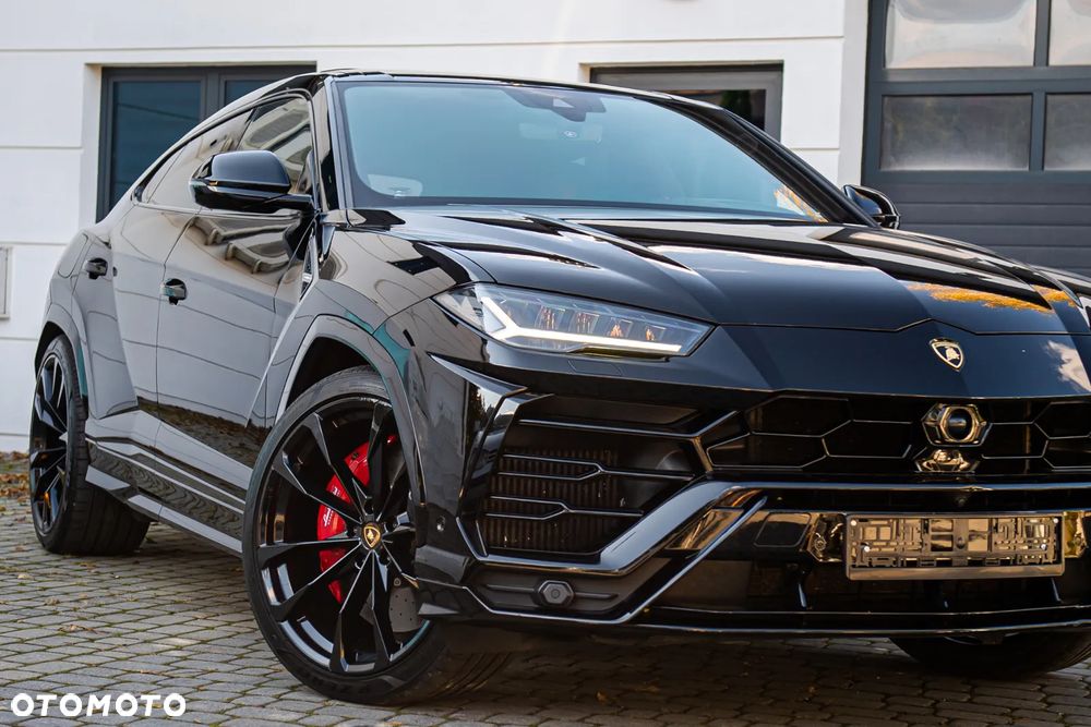 Lamborghini Urus Standard - 40