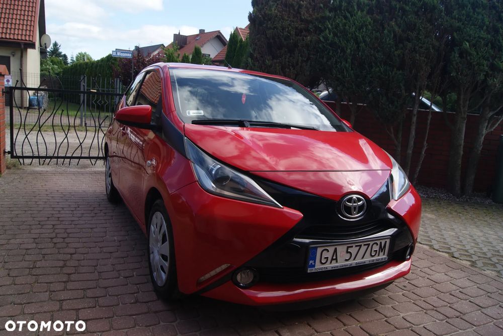 Toyota Aygo x-clusiv - 5