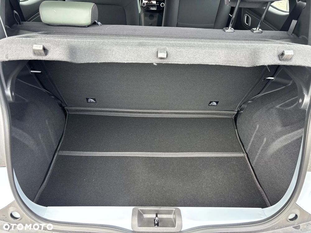 Dacia Spring Electric 24.3kWh 100 Extreme - 17