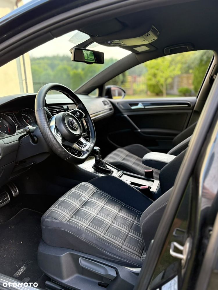 Volkswagen Golf 2.0 TDI BMT GTD DSG - 7