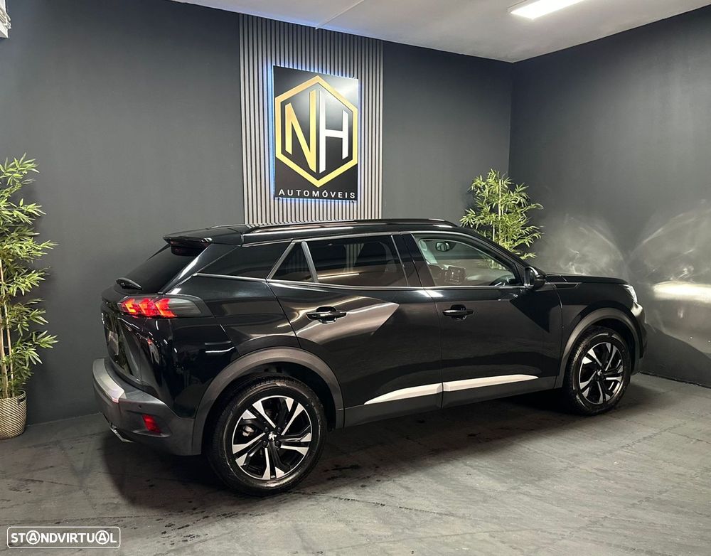 Peugeot 2008 1.2 PureTech Allure EAT6 - 5