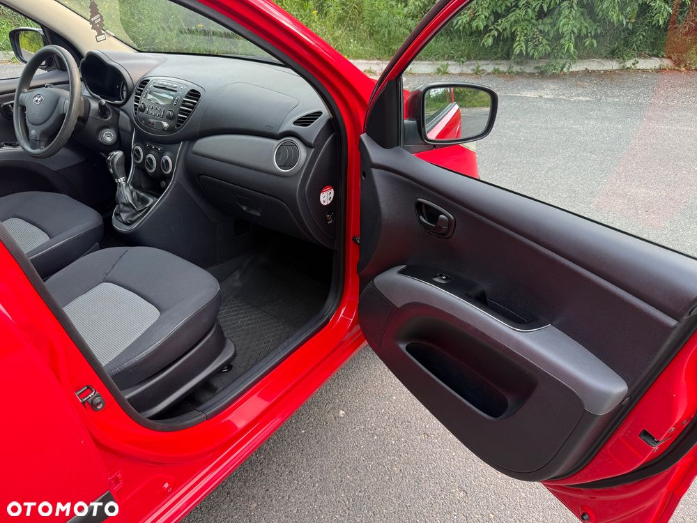 Hyundai i10 1.1 Classic + - 12