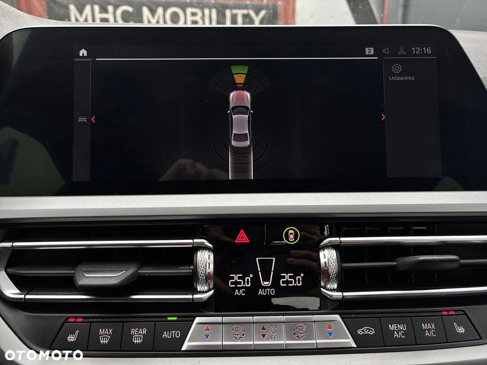 BMW Seria 3 318i Advantage - 23