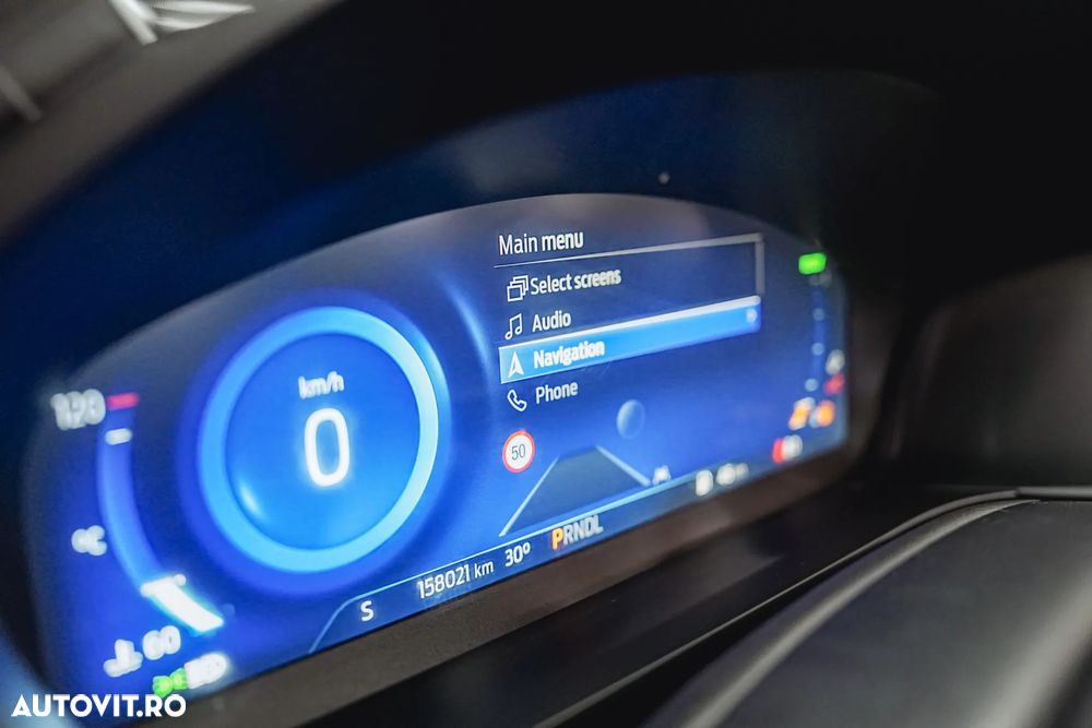 Ford Kuga 2.5 Duratec FHEV ST-LINE X - 32
