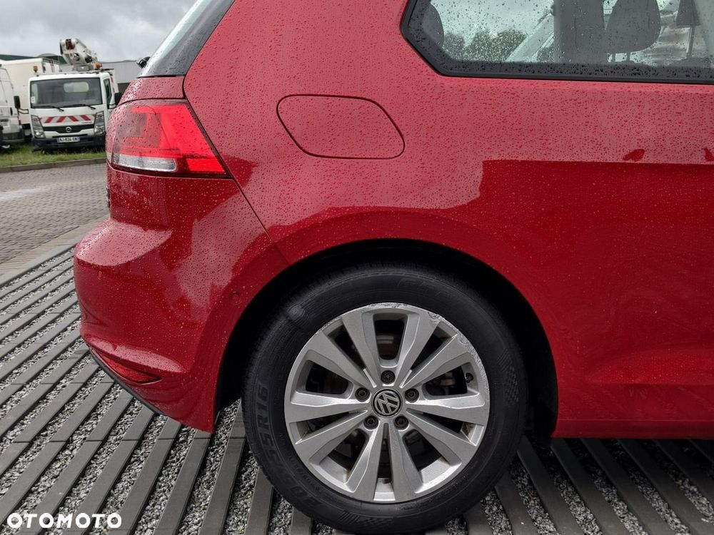 Volkswagen Golf - 19