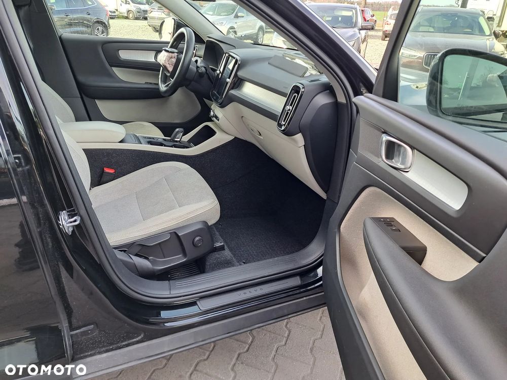 Volvo XC 40 T4 - 18