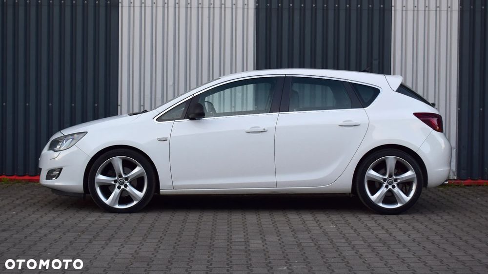 Opel Astra 1.6 Turbo Sport - 5
