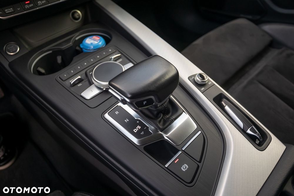 Audi A4 Avant 2.0 TDI S tronic quattro sport - 28