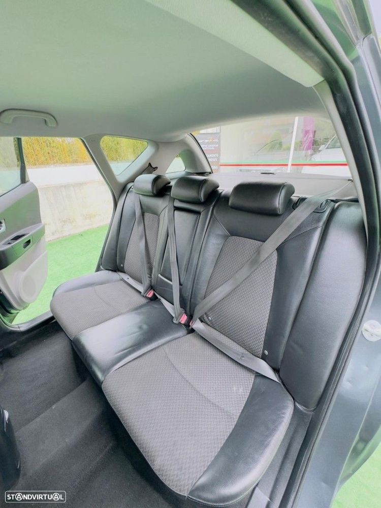 Kia Ceed SW 1.6 CRDi EX - 13