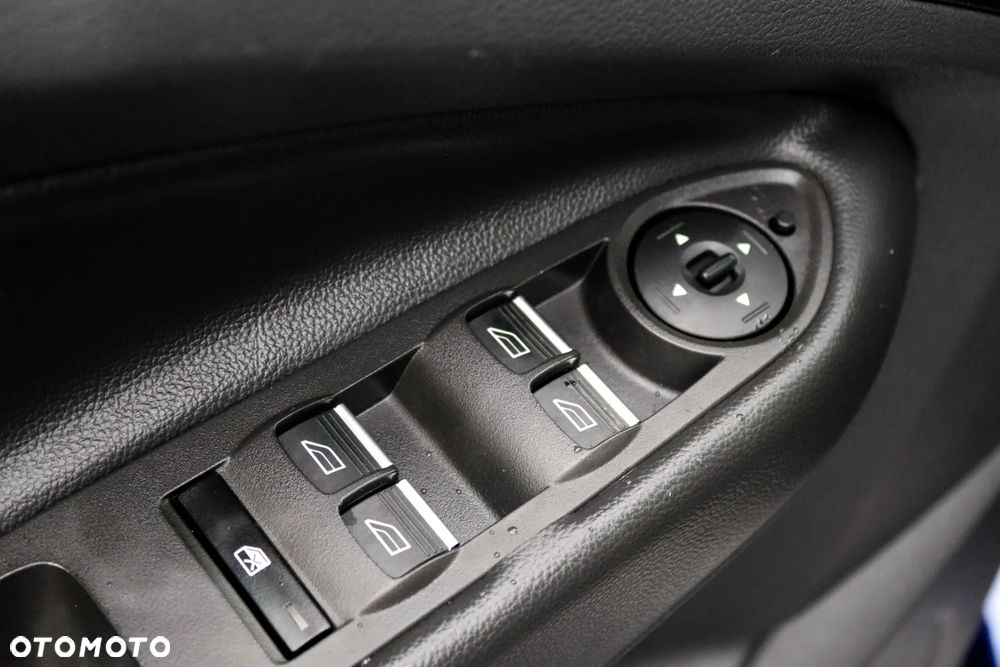 Ford Kuga 2.0 TDCi 2x4 Individual - 25