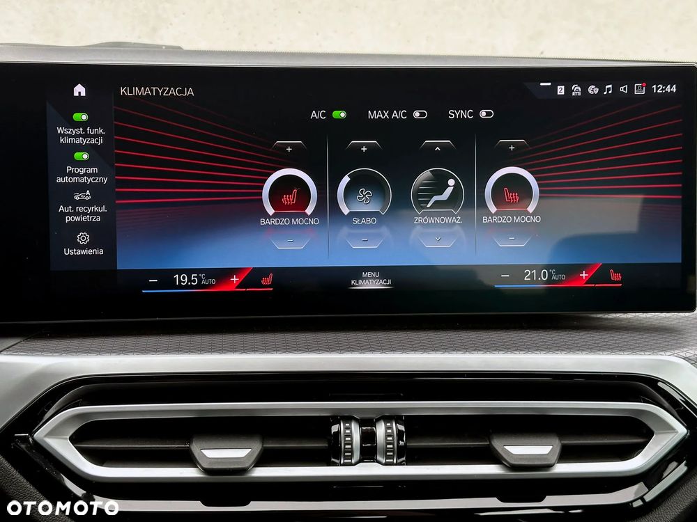 BMW Seria 3 318i M Sport - 26