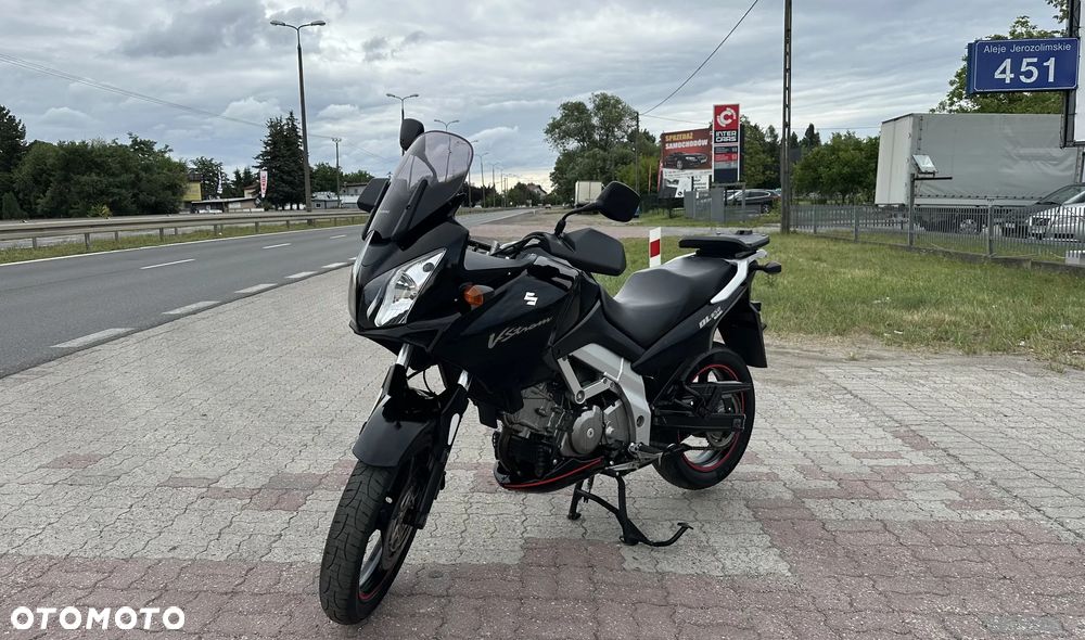 Suzuki V-STROM - 4